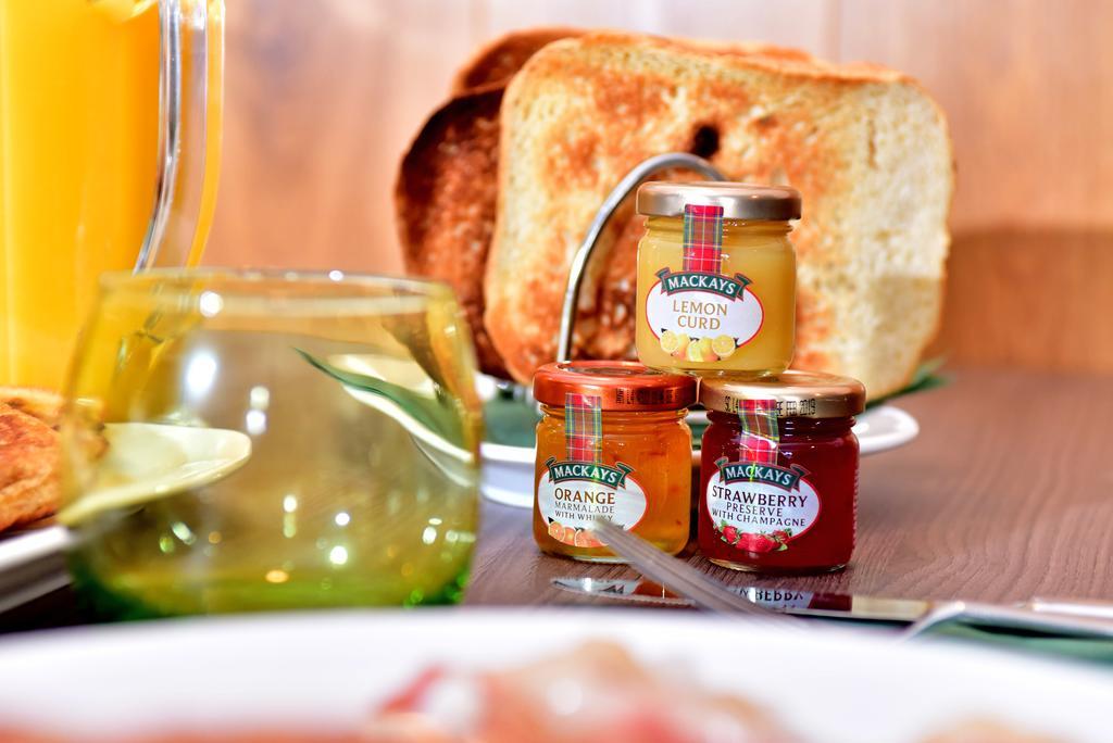 The Townhouse Aberfeldy - Rooms & Breakfast 외부 사진